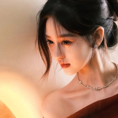 迷离春色芙蓉帐